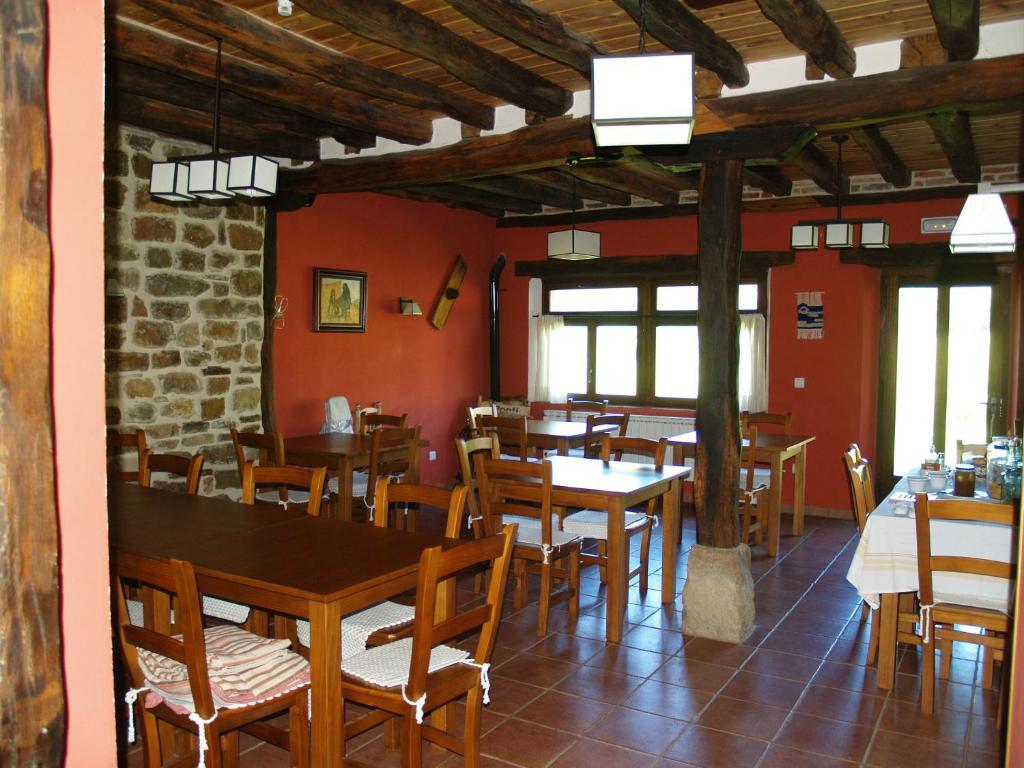 Hotel Rural Piedra Abierta San Martin de Perapertu Ngoại thất bức ảnh